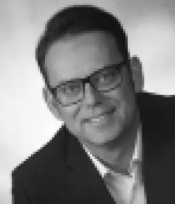 Dr. Manfred Ninaus